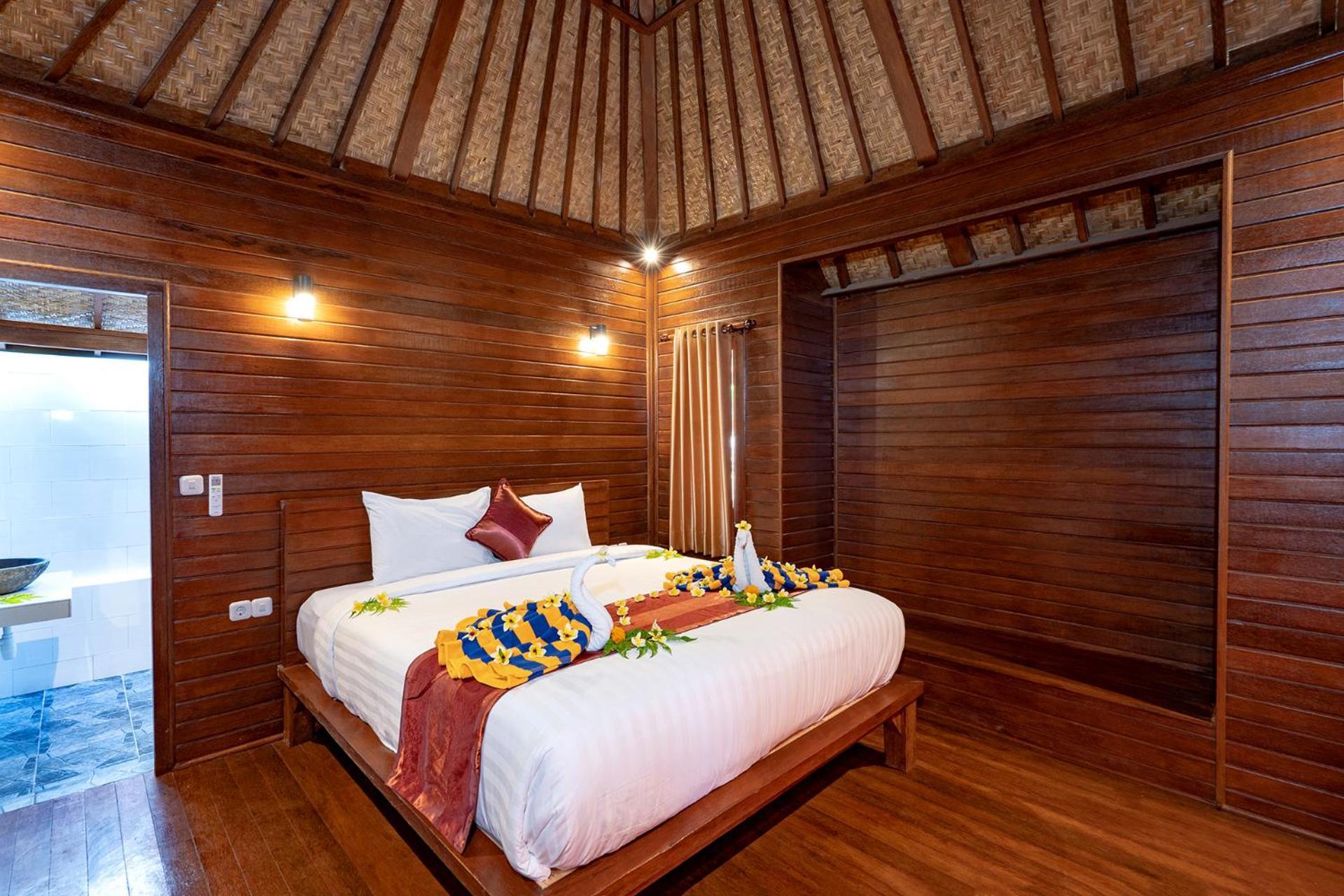 Karang Mas Lembongan Hotel Nusa Lembongan Exterior photo