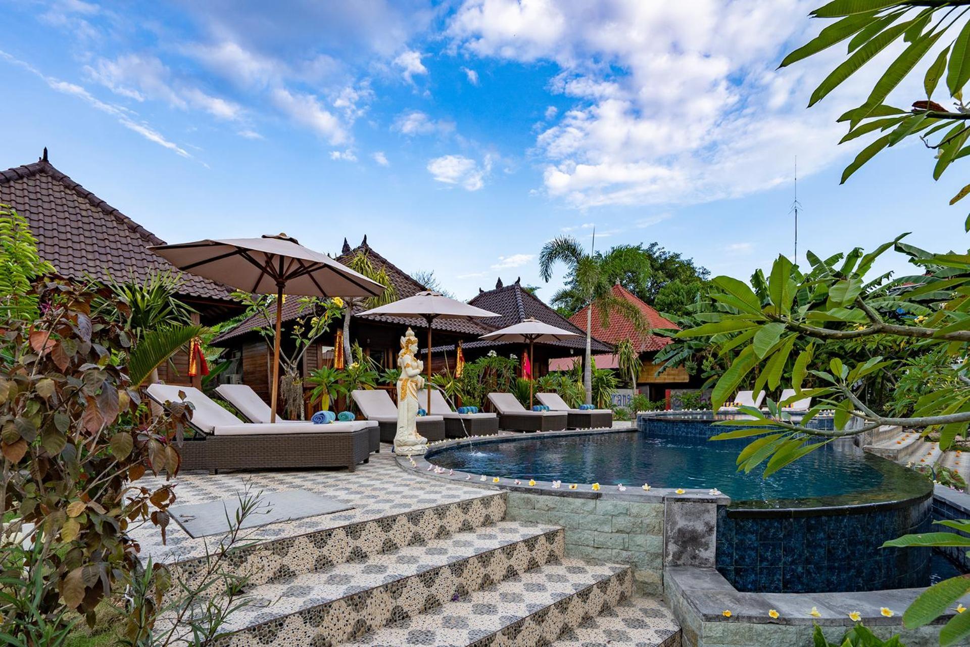 Karang Mas Lembongan Hotel Nusa Lembongan Exterior photo
