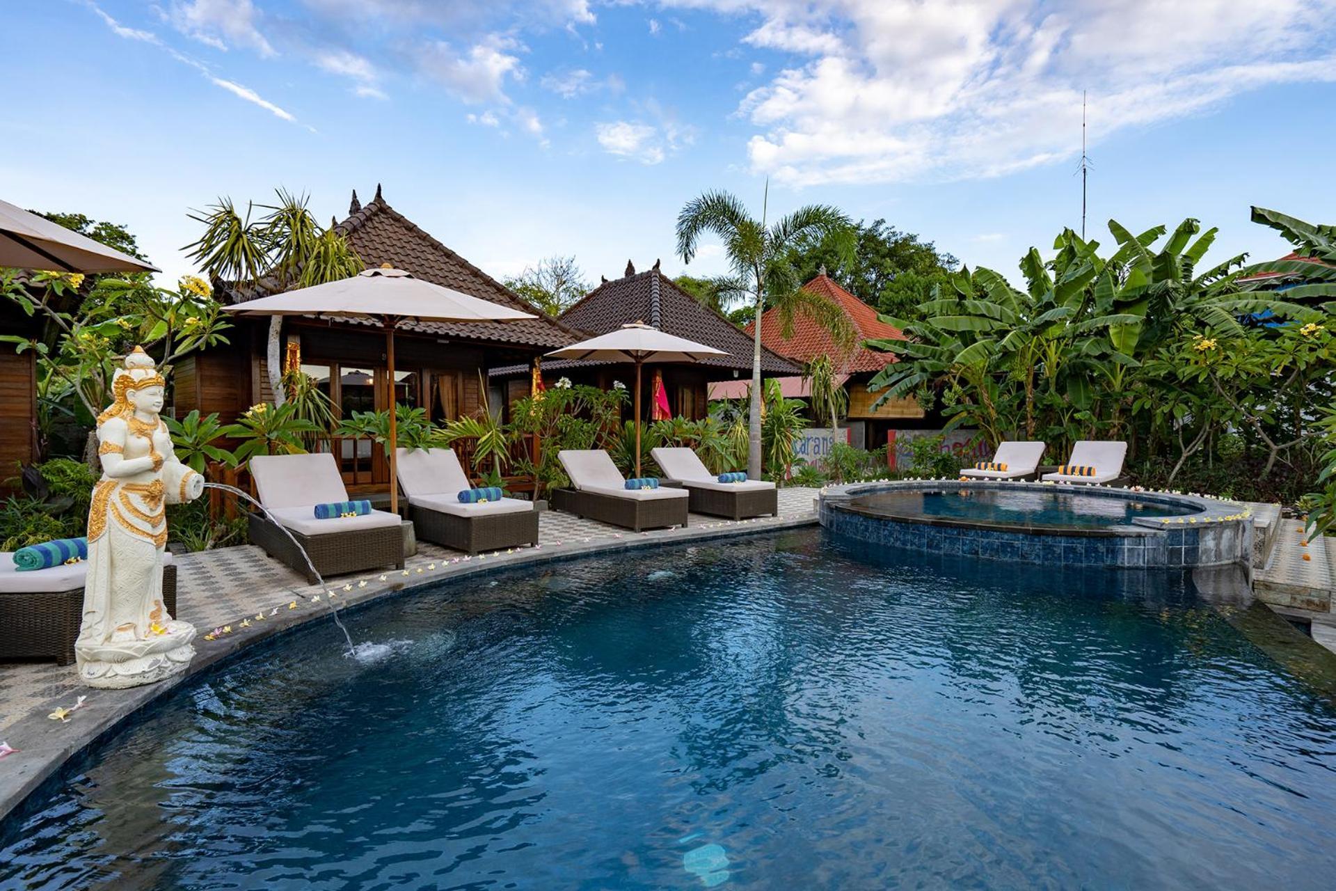 Karang Mas Lembongan Hotel Nusa Lembongan Exterior photo