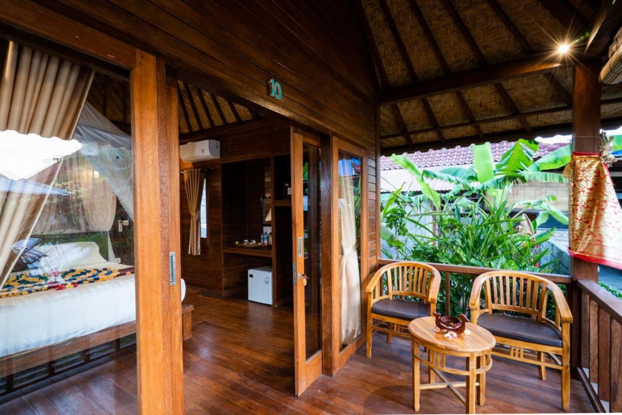 Karang Mas Lembongan Hotel Nusa Lembongan Exterior photo